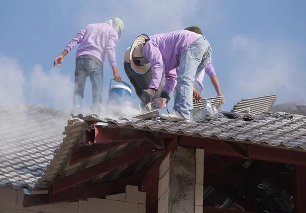 Working with a Roofing Contractor in New Richmond for Storm Damage Repairs