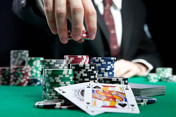 Exploring Roulette Tables With casino trực tuyến uy tín Platforms